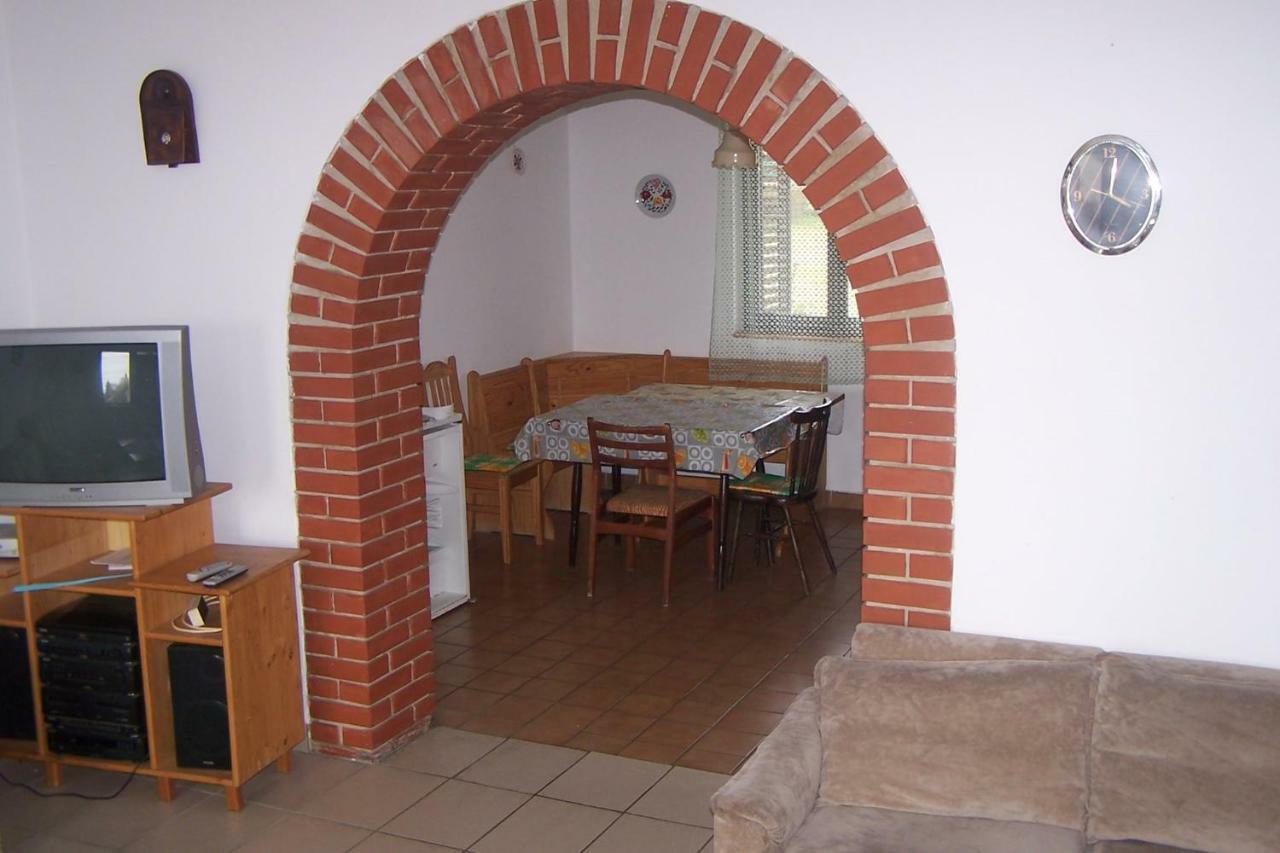 Holiday Home Balatonalmadi/Balaton 17936 Lucernas Exterior photo